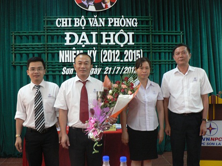 Đại hội chi bộ văn phòng nhiệm kỳ 2012 – 2015 thành công tốt đẹp